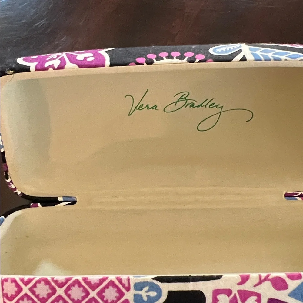 NWOT-Vera Bradley Black Floral Hard Shell Eyeglass Case